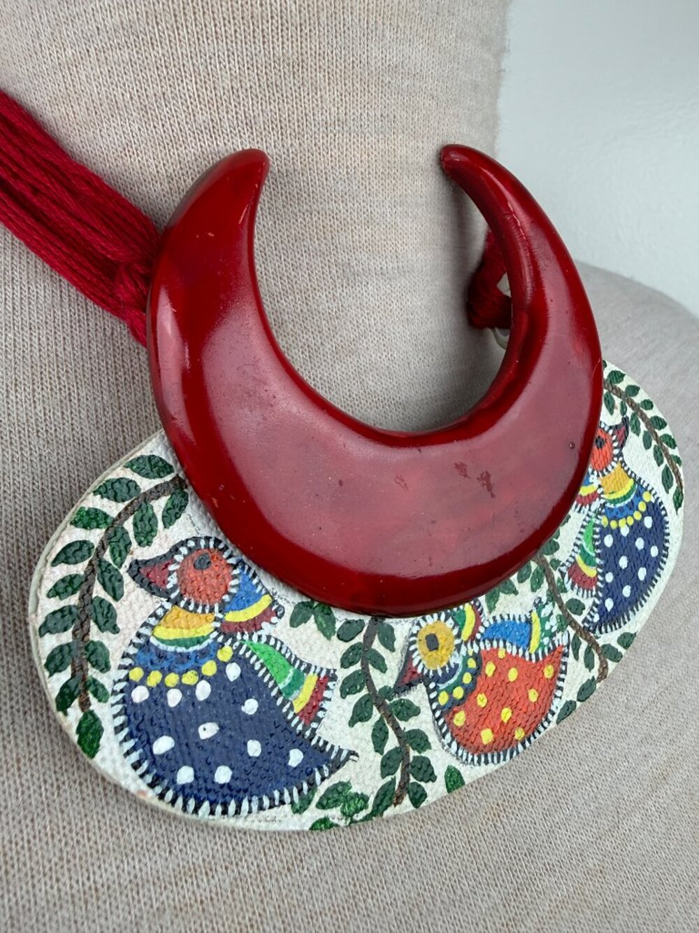 Unique Clay? Hand Painted Ducks Pendant Necklace Cotton Thread - Picture 6 of 9